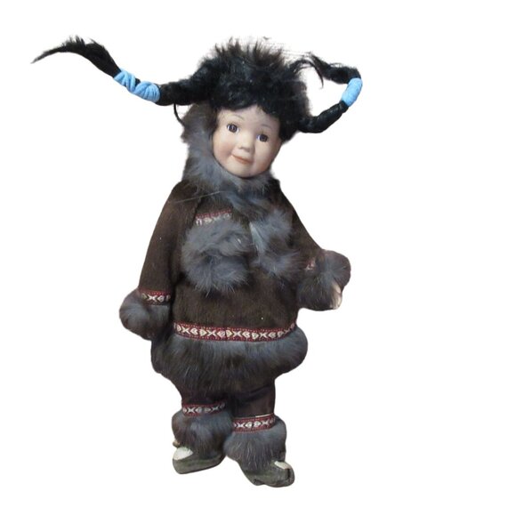 Vintage Native Indian Eskimo Doll Porcelain Head With Hooded Fur 13" - Picture 1 of 8